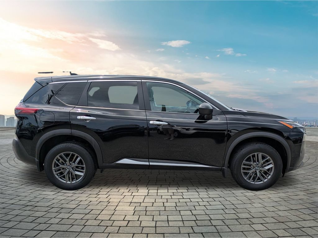 Certified 2023 Nissan Rogue S FWD image 4