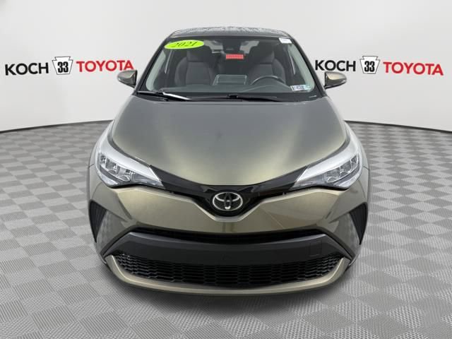Used 2021 Toyota C-HR LE image 2