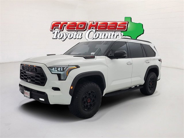 Used 2023 Toyota Sequoia TRD Pro image 1