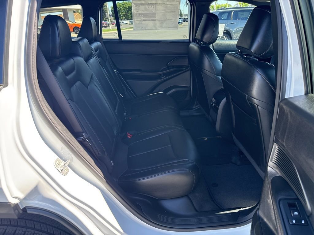 New 2026 Jeep Cherokee Limited image 15