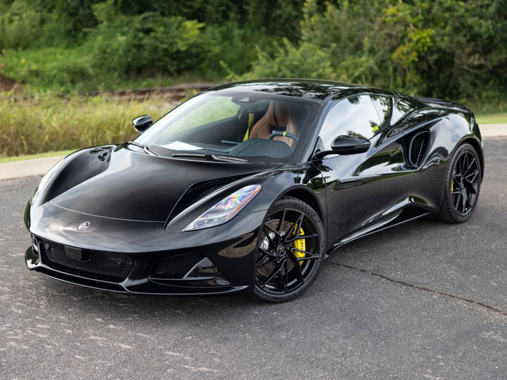 New 2026 Lotus Emira RWD image 2