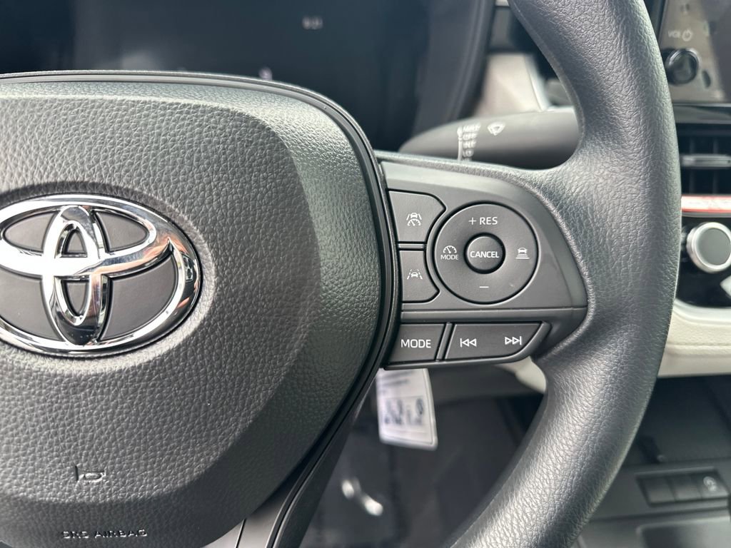 New 2026 Toyota Corolla Cross L image 20