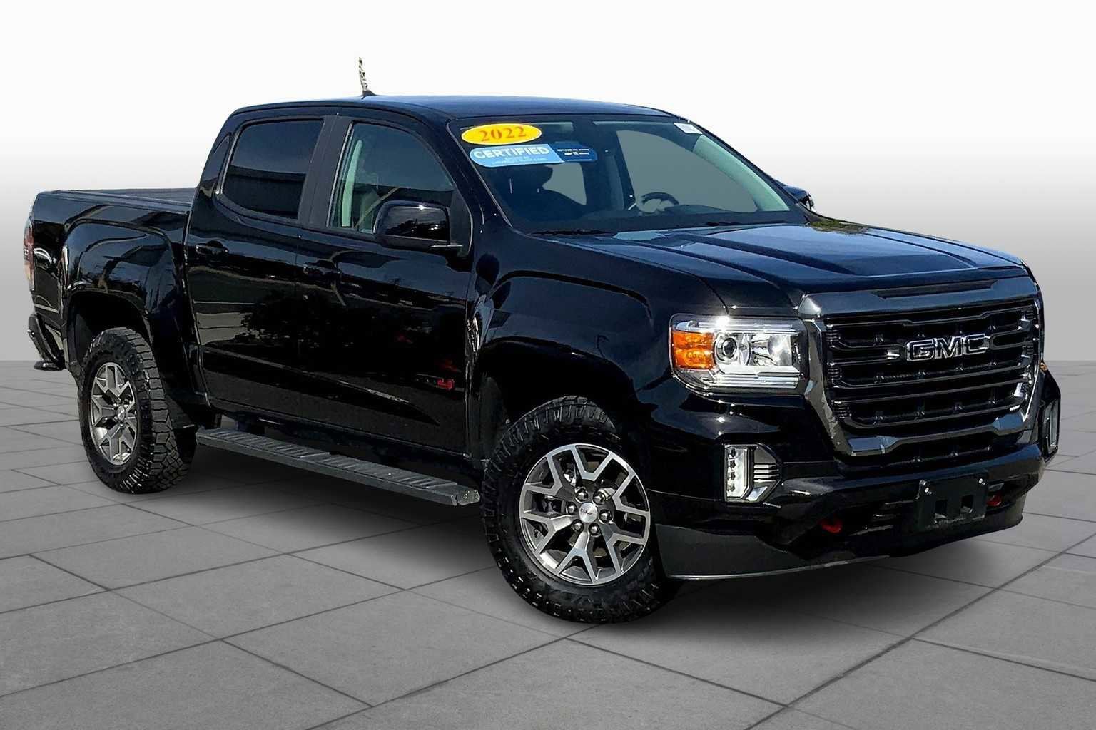 Certified 2022 GMC Canyon AT4 w/ Trailering Package image 2