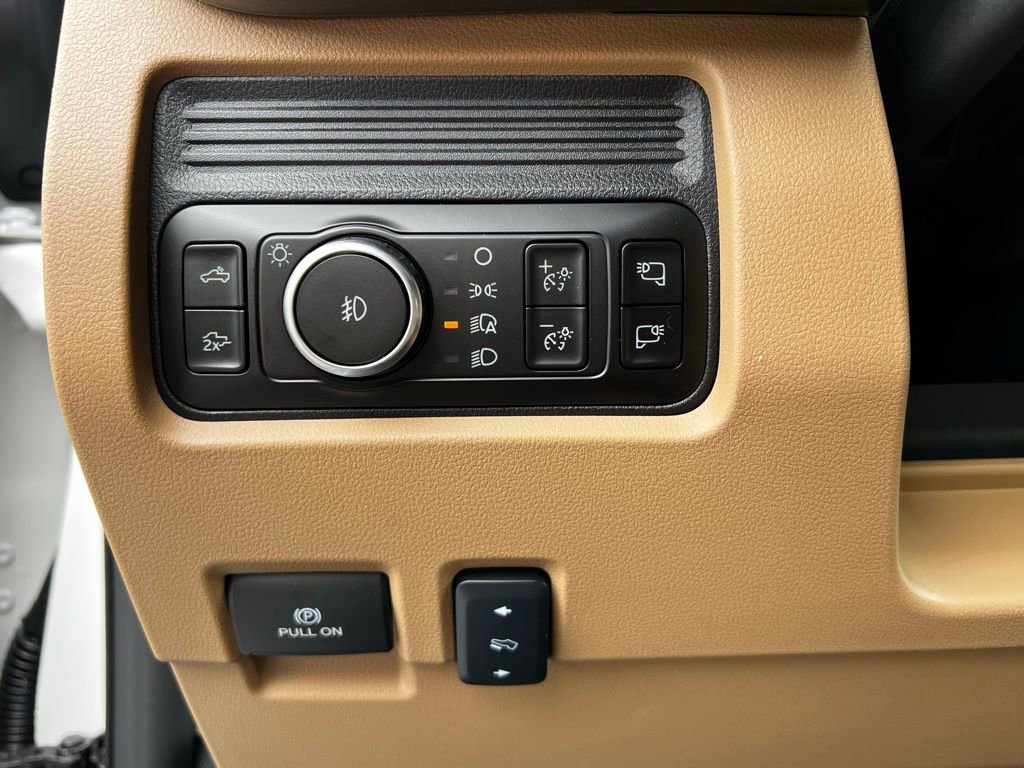 New 2026 Ford F250 Lariat w/ Lariat Premium Package image 19