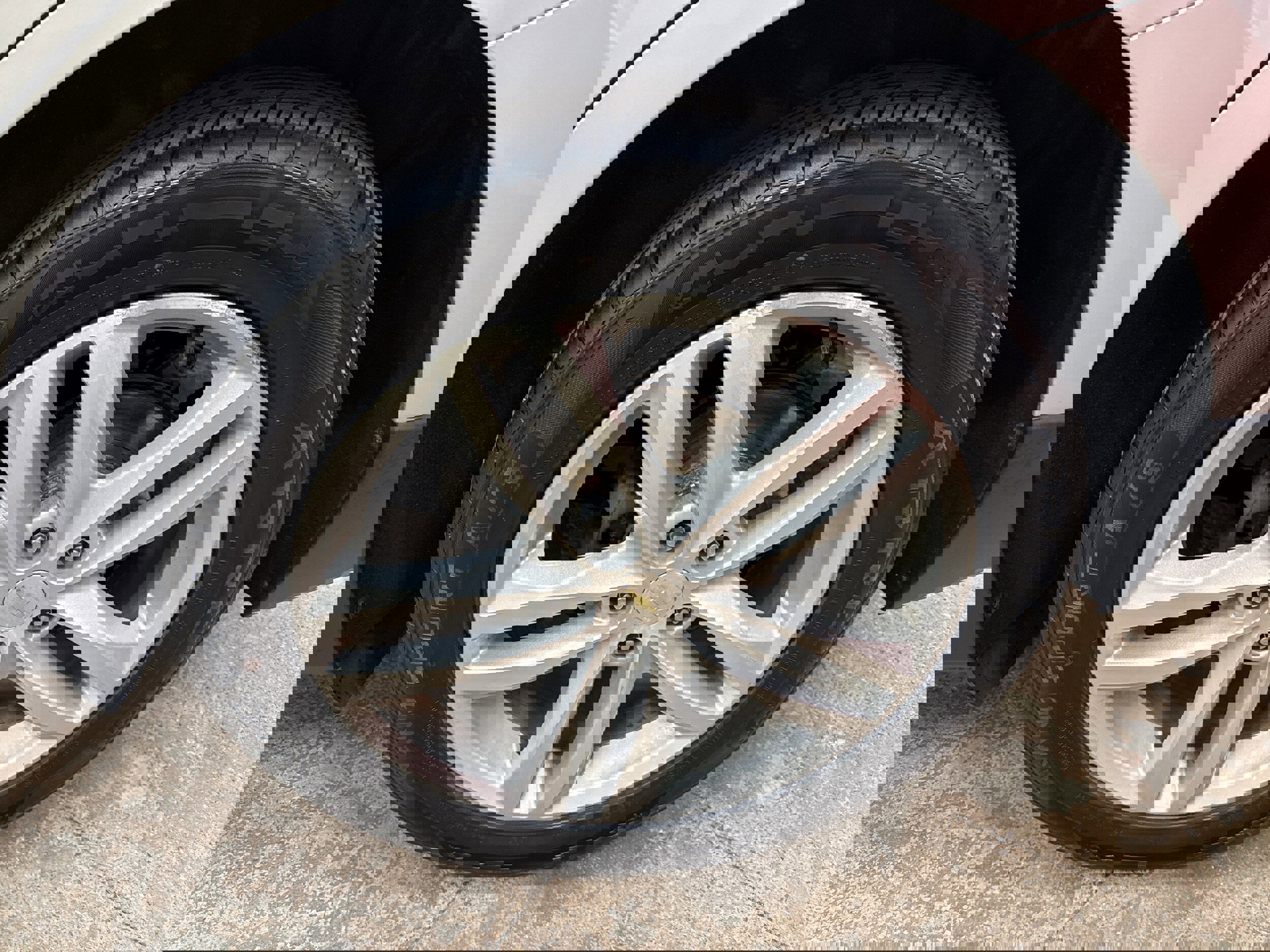 Used 2020 Chevrolet Equinox Premier image 8