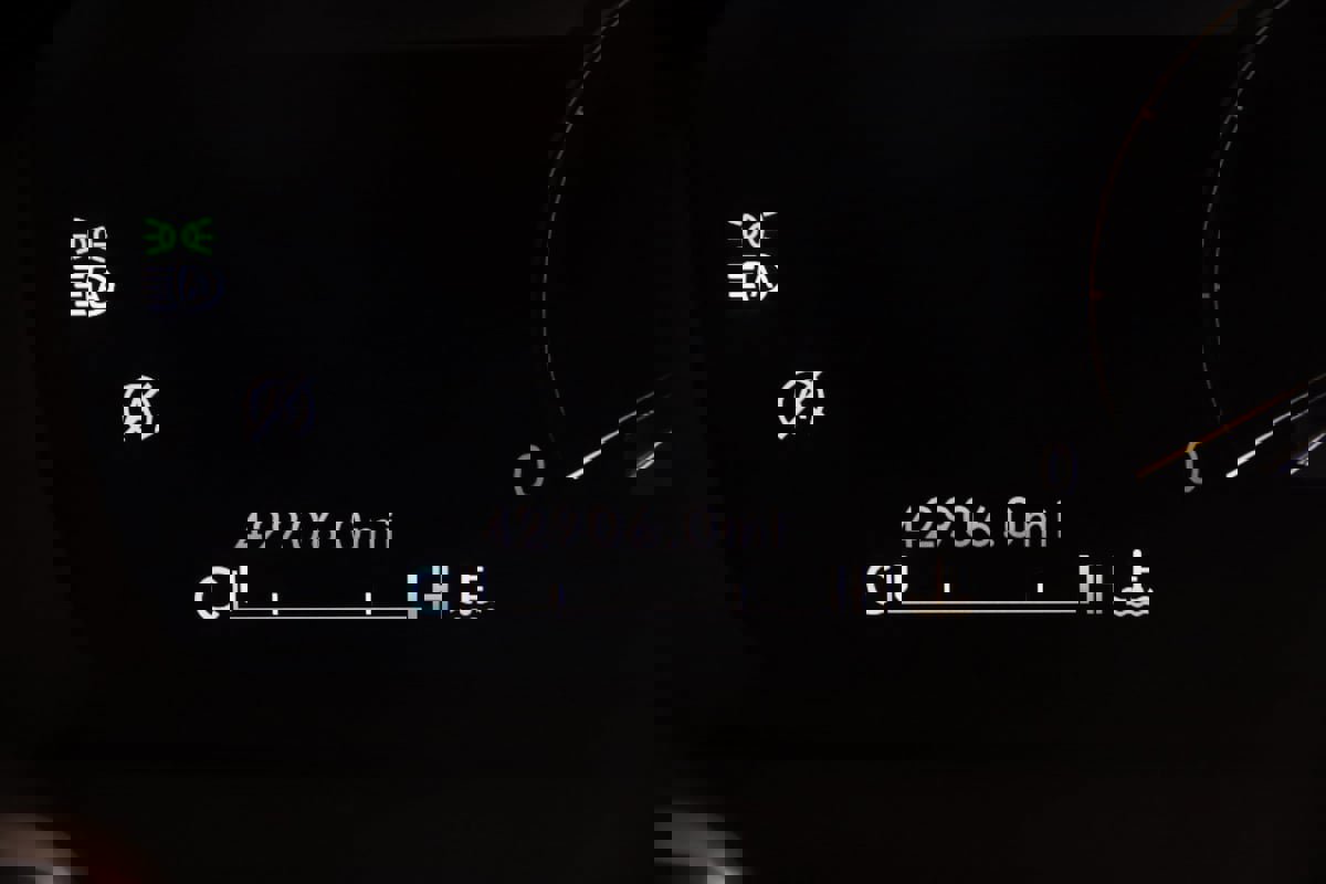 Used 2022 Lincoln Corsair Reserve w/ Elements Package image 37