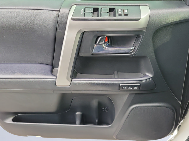 Used 2022 Toyota 4Runner Limited RWD image 26