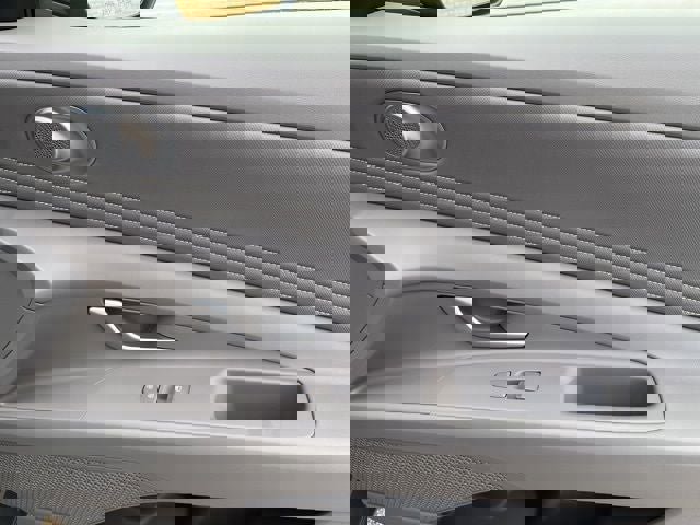 New 2026 Hyundai Elantra SEL Sport Premium image 36