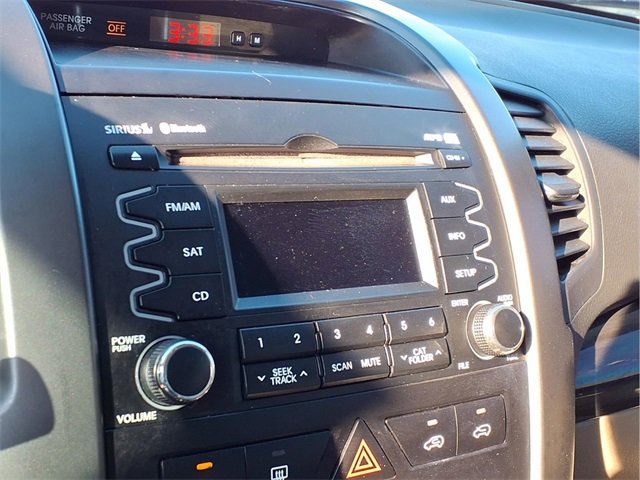 Used 2012 Kia Sorento LX w/ Convenience Pkg image 10