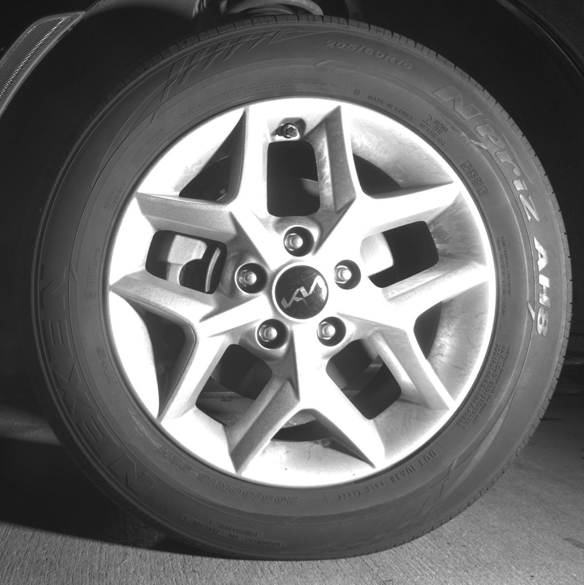 Used 2025 Kia Soul LX w/ LX Technology Package image 17