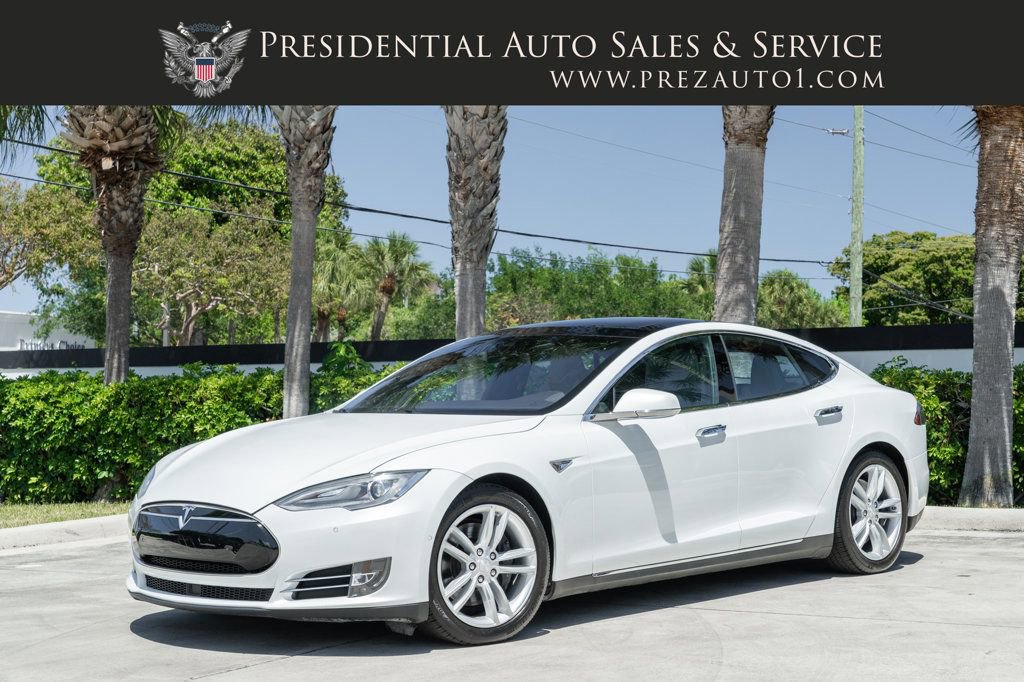 Used 2016 Tesla Model S 85D AWD/4WD image 1