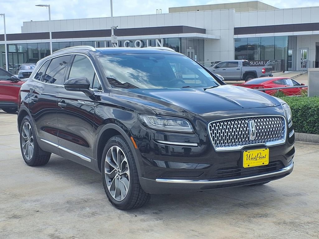 Used 2022 Lincoln Nautilus Reserve FWD image 7