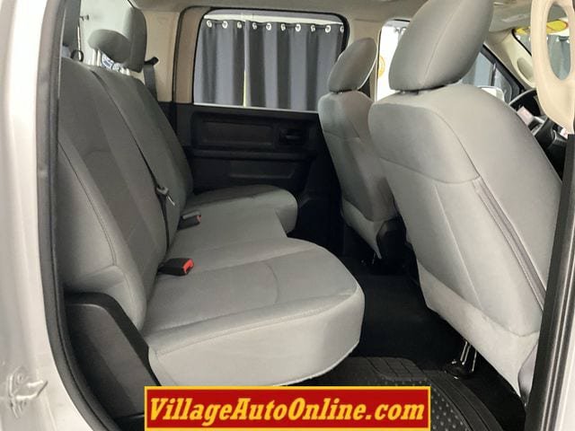 Used 2016 RAM 1500 Express AWD/4WD image 30