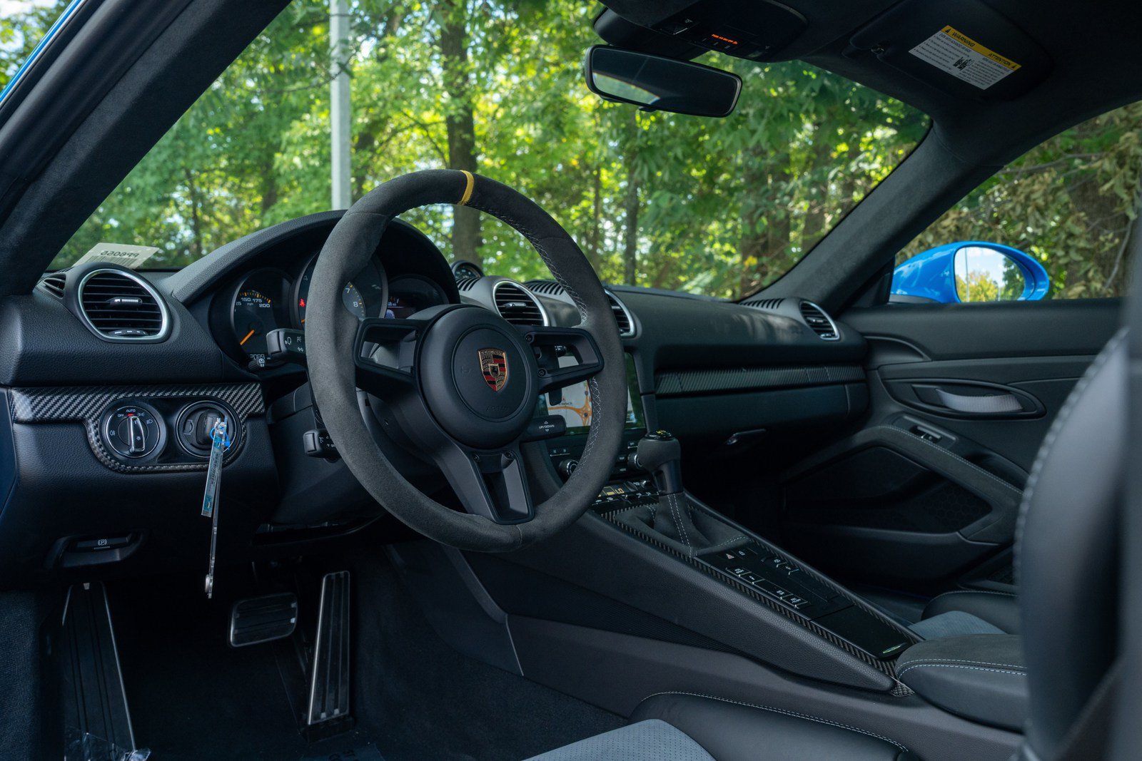 Certified 2025 Porsche 718 Cayman GT4 RS w/ Chrono Package RWD image 4