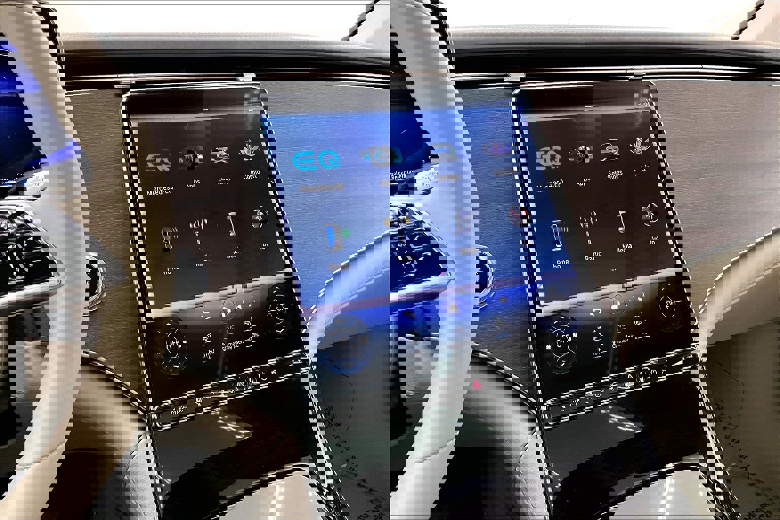 Certified 2022 Mercedes-Benz EQS 450+ Sedan image 5