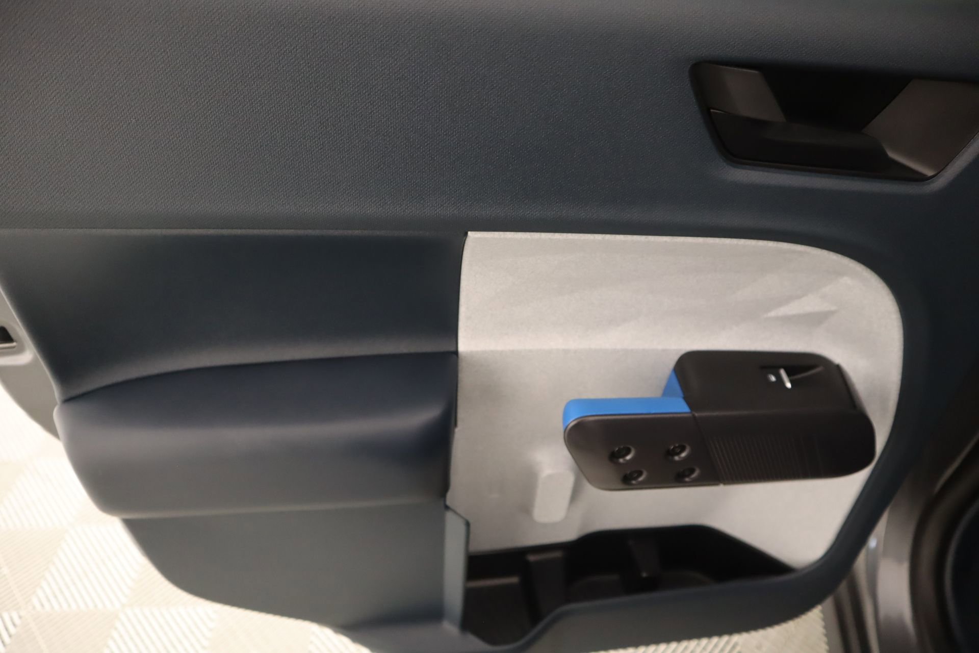 Used 2025 Ford Maverick XLT w/ XLT Luxury Package image 16