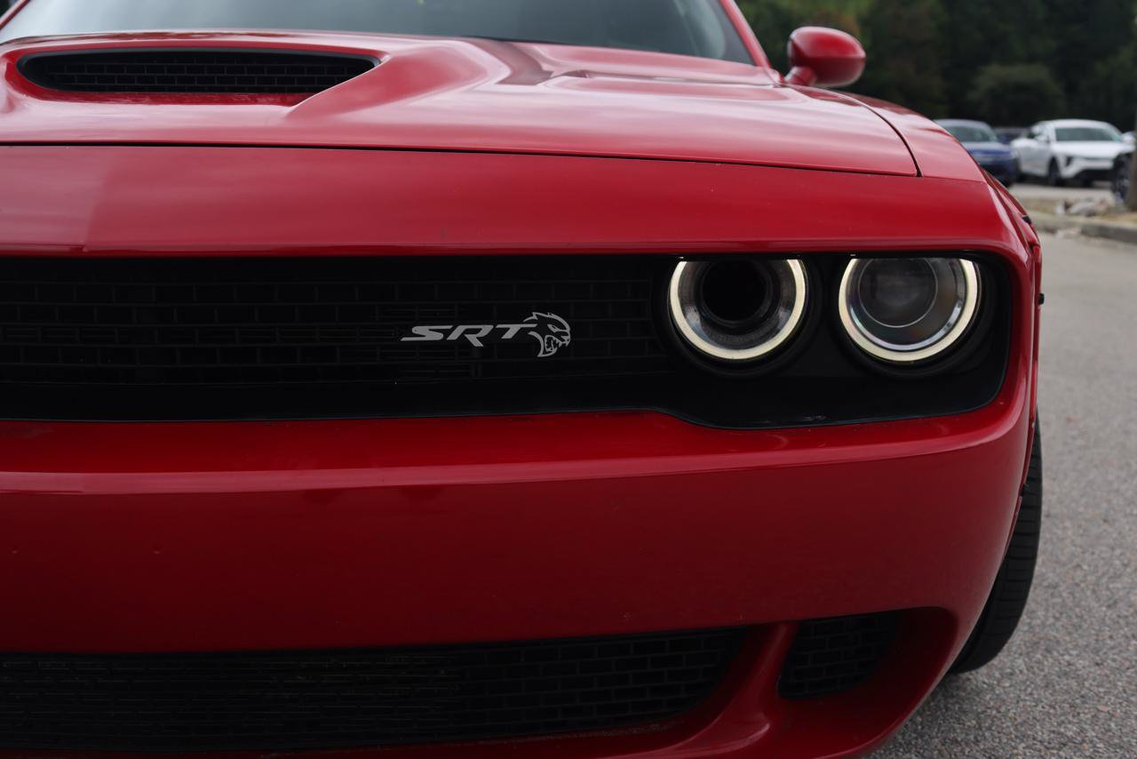 Used 2016 Dodge Challenger SRT Hellcat RWD image 14