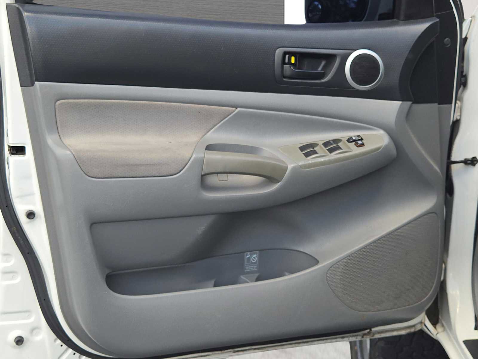 Used 2007 Toyota Tacoma PreRunner RWD image 19