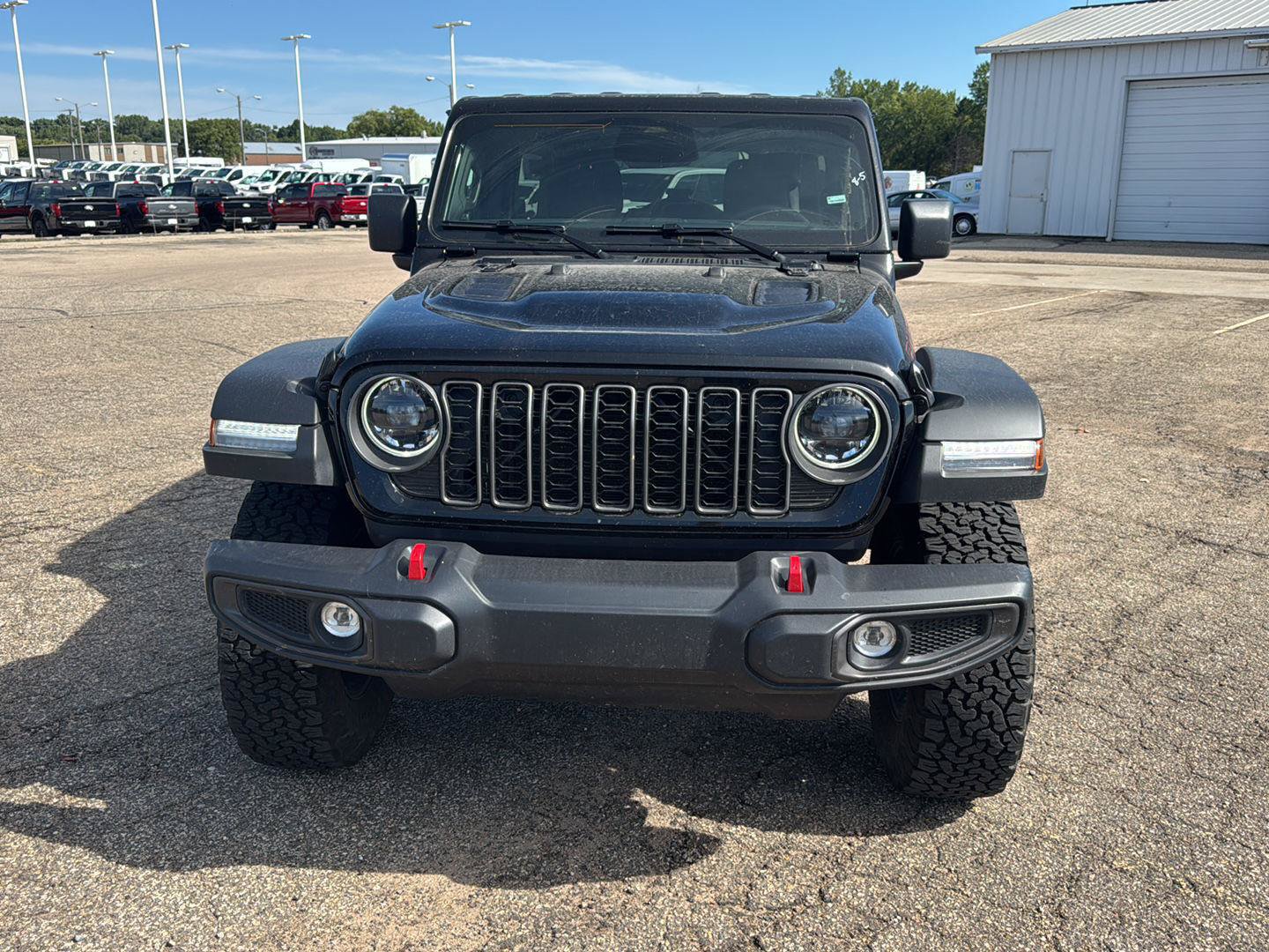 Used 2026 Jeep Wrangler Unlimited Rubicon AWD/4WD image 8
