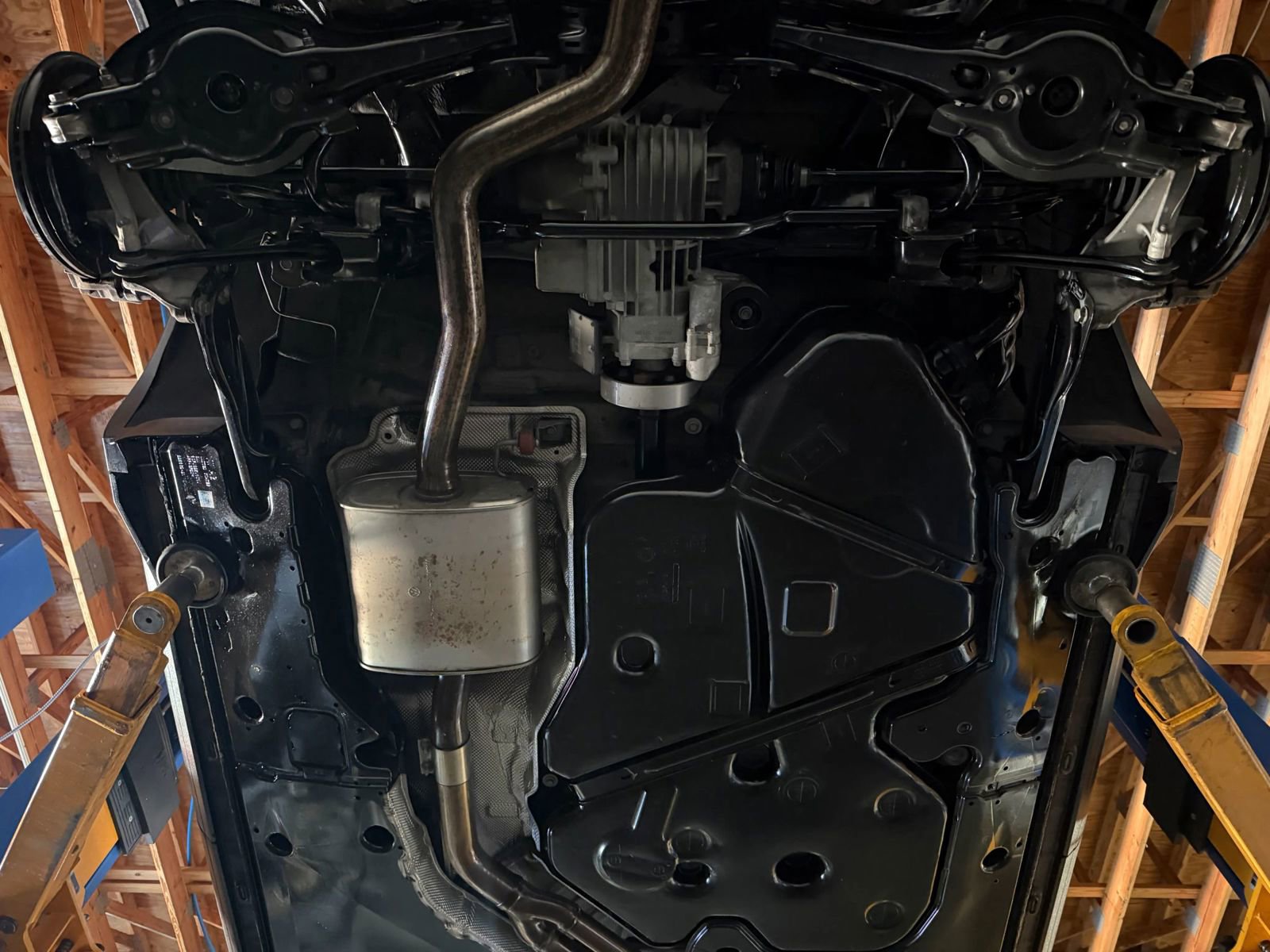 Used 2018 Volkswagen Atlas SE image 40
