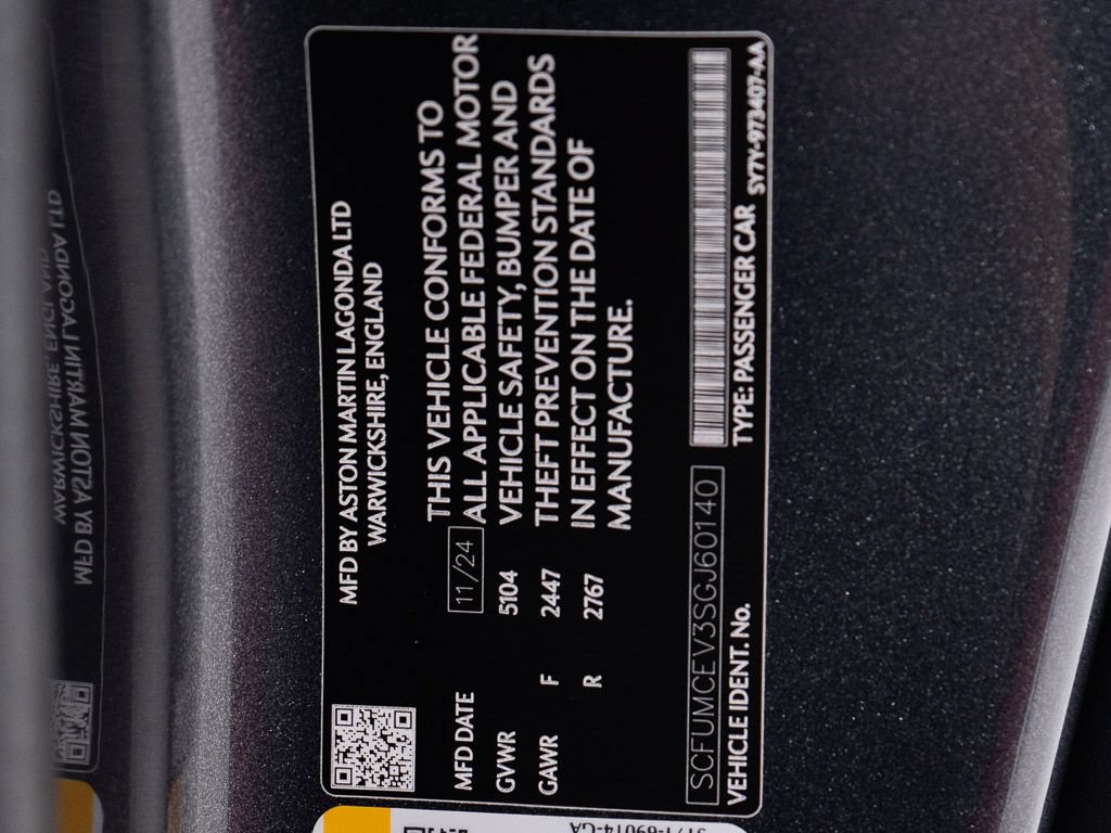 Used 2025 Aston Martin Vanquish RWD image 42