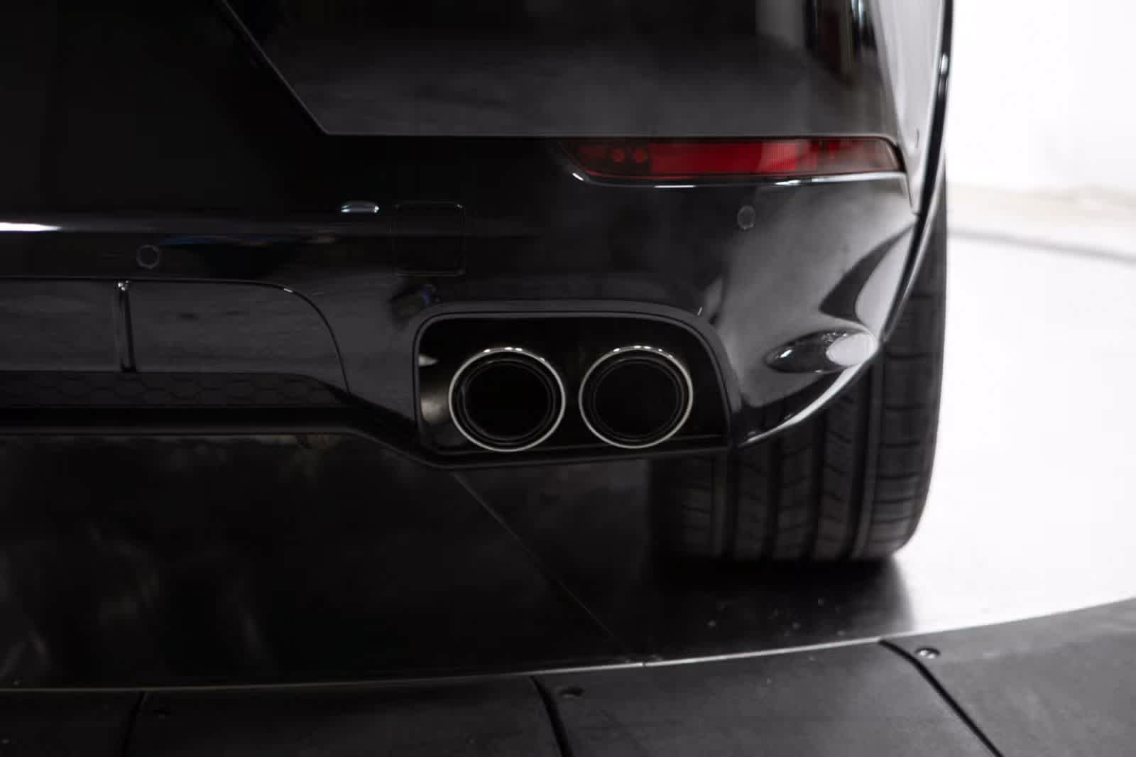 Certified 2026 Porsche Cayenne Coupe AWD/4WD image 20