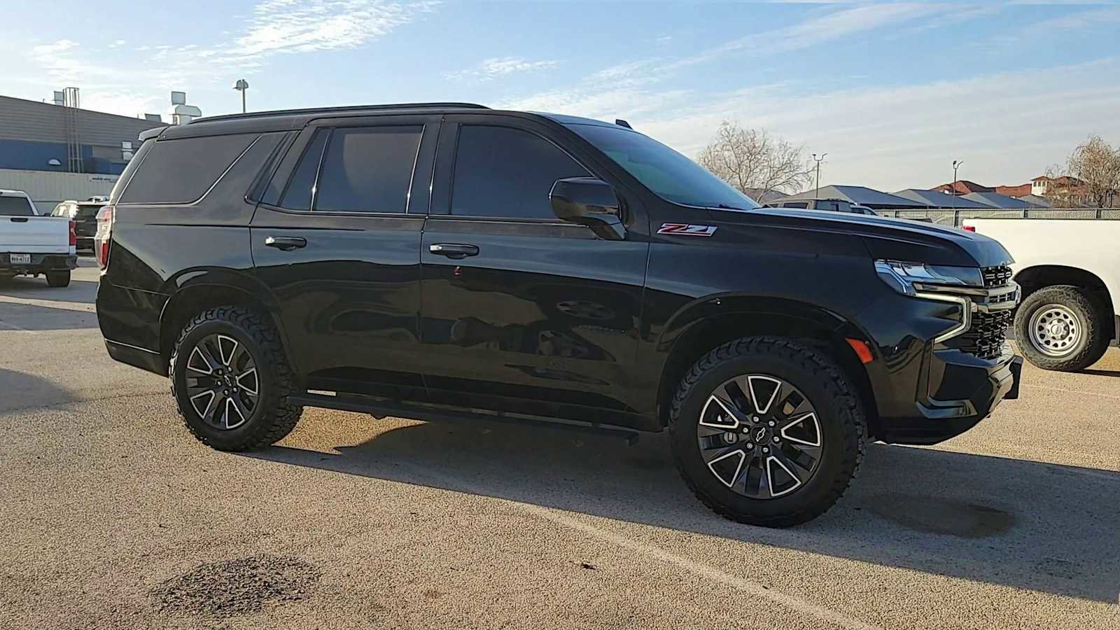 Used 2021 Chevrolet Tahoe Z71 w/ Rear Media and Nav Package image 3