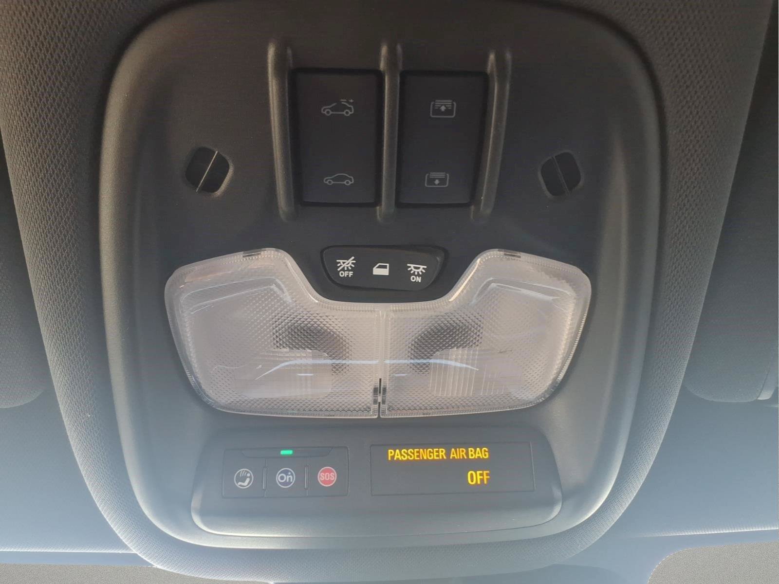 Used 2023 Chevrolet TrailBlazer ACTIV w/ Sun and Liftgate Package FWD image 28