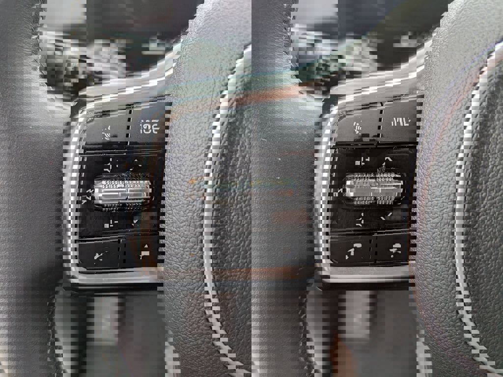 Used 2024 Kia Sorento SX image 26