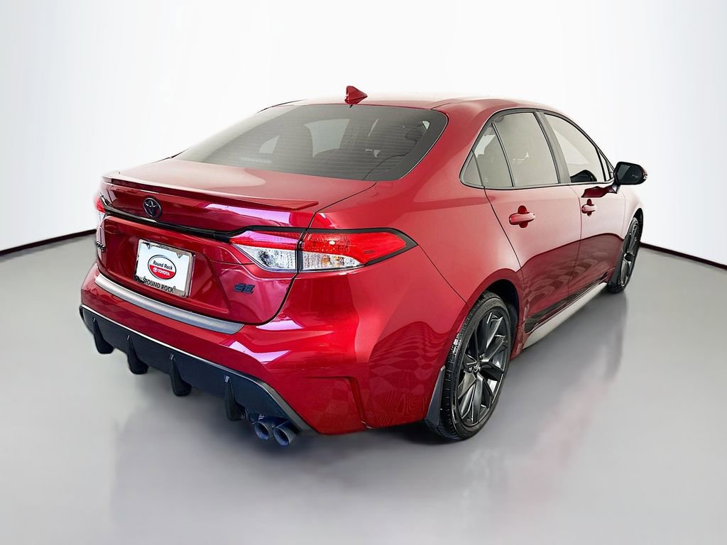 Certified 2025 Toyota Corolla SE FWD image 5