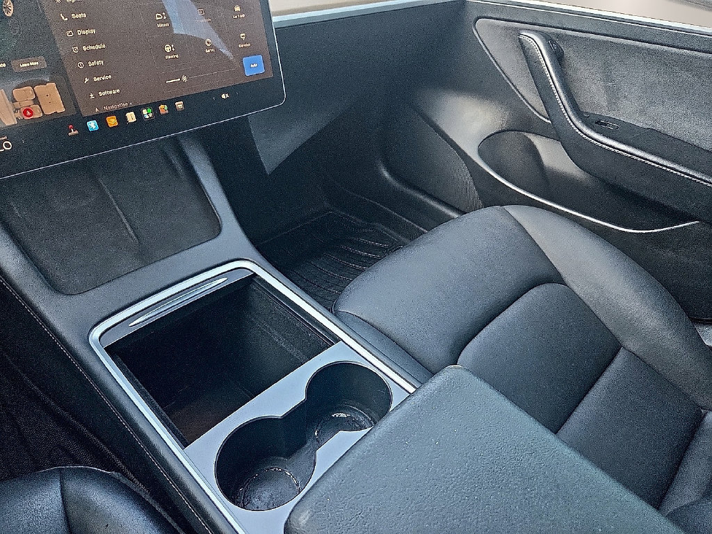 Used 2023 Tesla Model 3 Standard Range RWD image 25