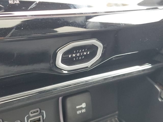 New 2026 Jeep Grand Cherokee Limited AWD/4WD image 24