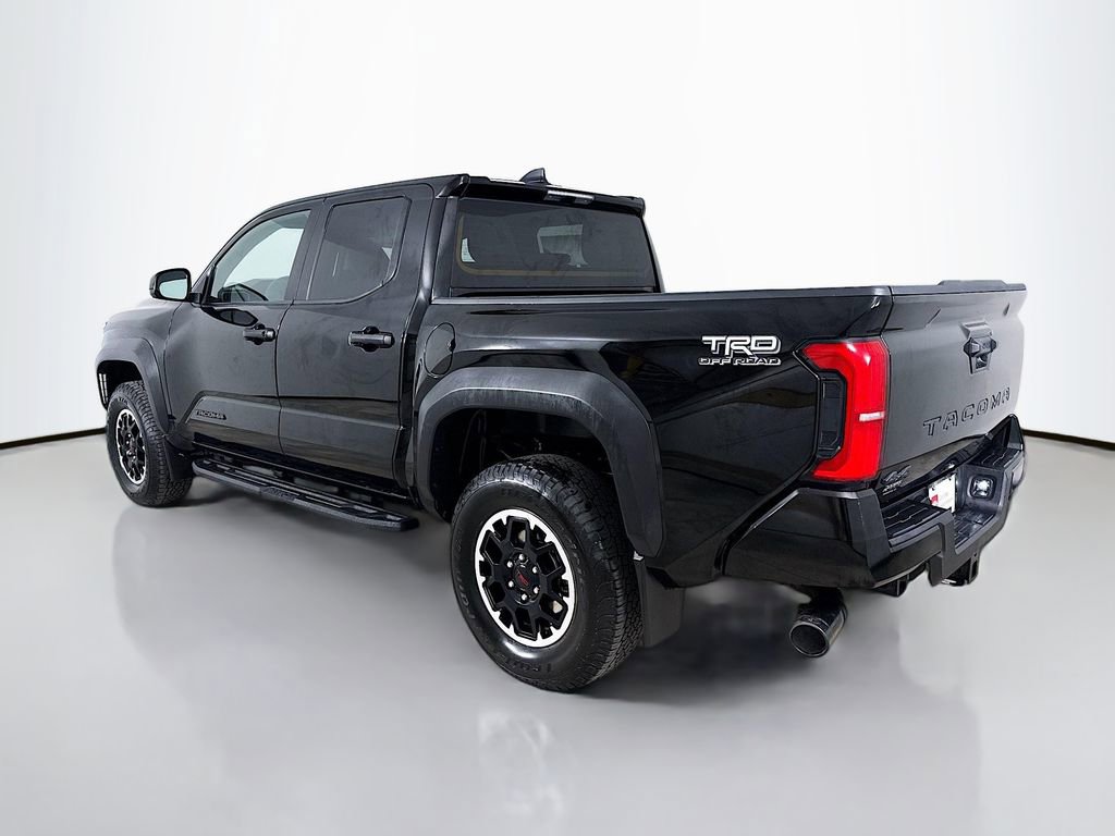 Certified 2024 Toyota Tacoma TRD Off-Road AWD/4WD image 6