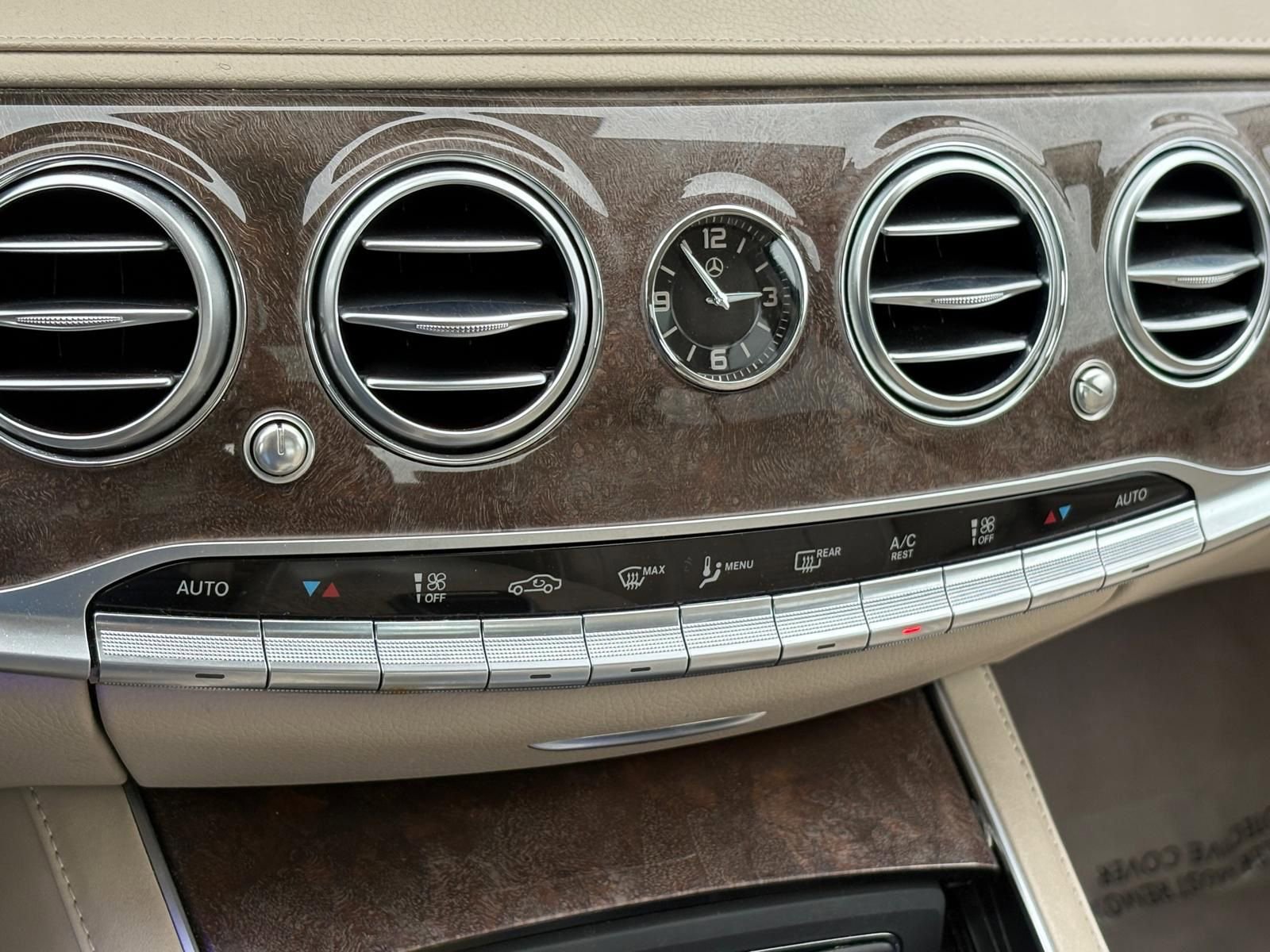 Used 2019 Mercedes-Benz S 560 Sedan image 28