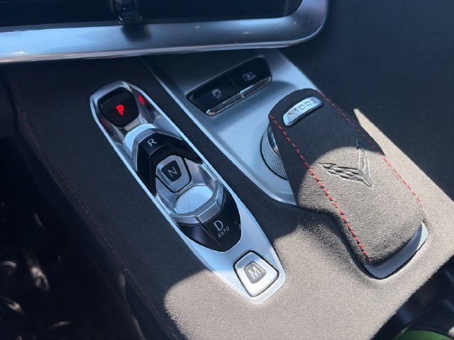 Used 2025 Chevrolet Corvette Z06 RWD image 22