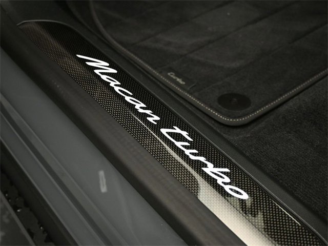 New 2025 Porsche Macan Turbo Electric image 12