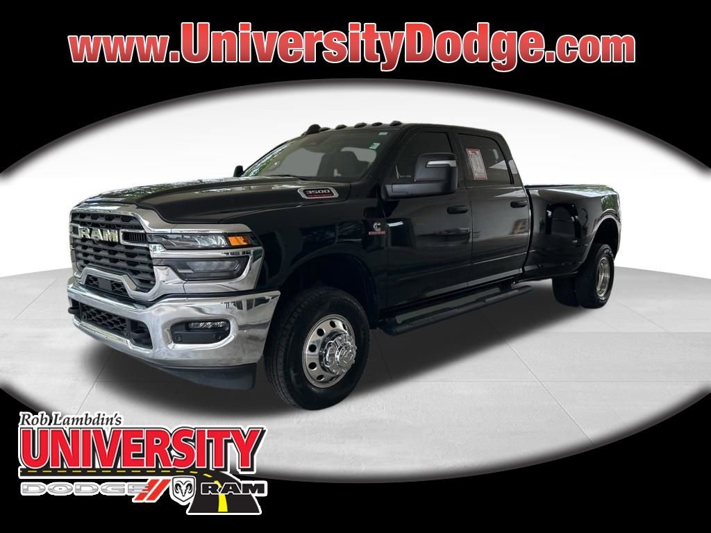 Used 2025 RAM 3500 Tradesman AWD/4WD image 1