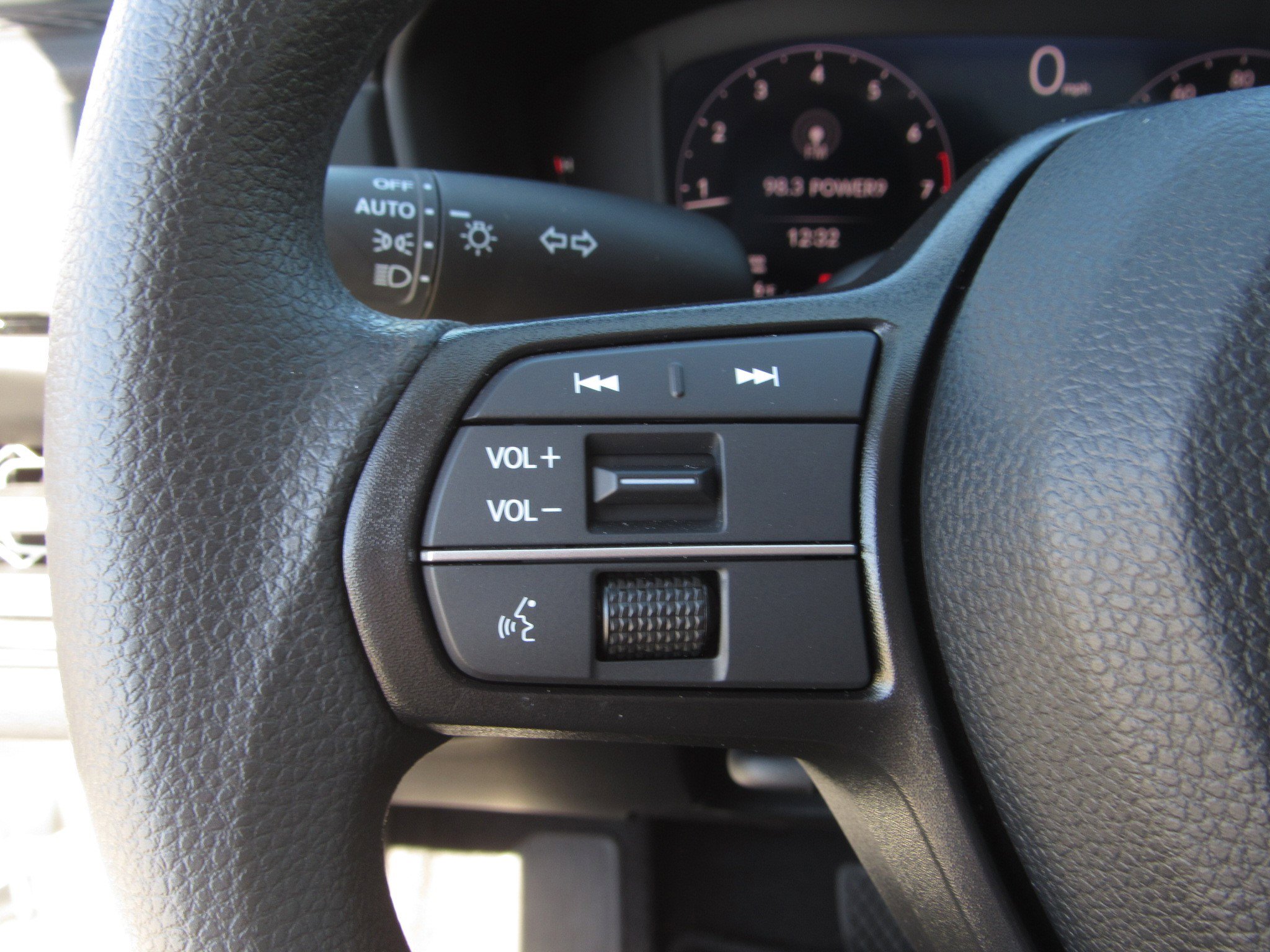 Used 2025 Honda Accord SE image 24