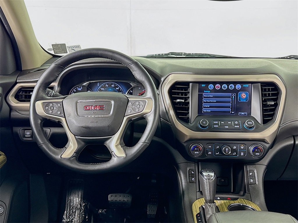 Used 2019 GMC Acadia Denali image 15