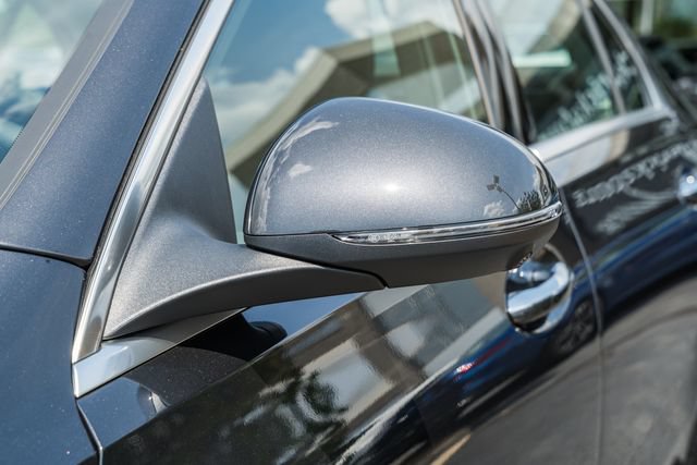 New 2026 Mercedes-Benz C 300 4MATIC Sedan image 14