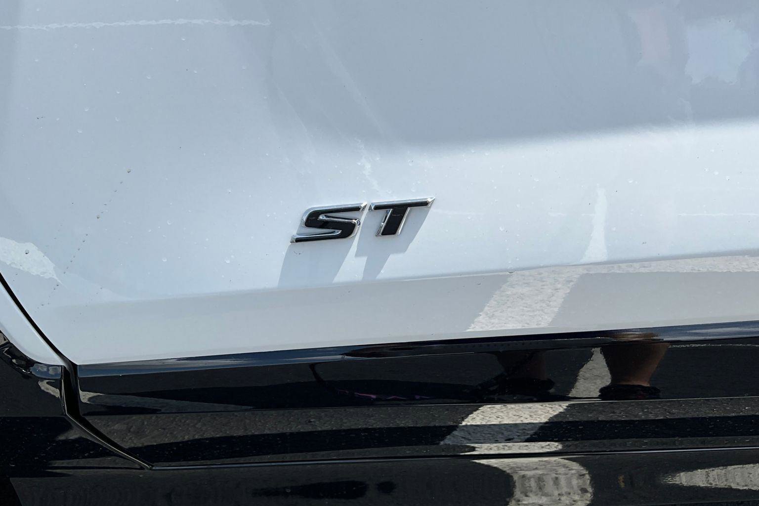 New 2026 Buick Encore GX Sport Touring w/ Advanced Technology Package image 8