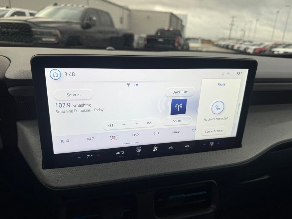 Used 2025 Ford Maverick XLT image 24