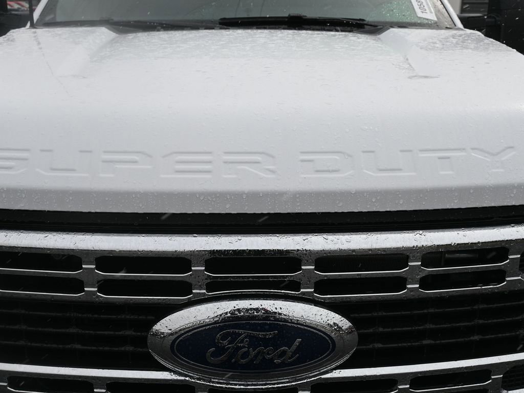 New 2026 Ford F350 XL w/ XL Chrome Package image 22