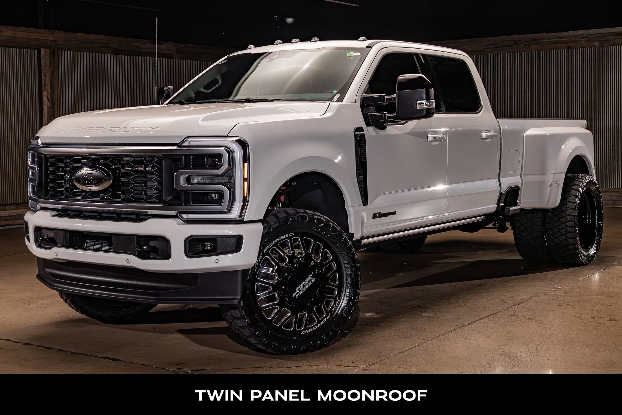 Used 2026 Ford F350 Platinum AWD/4WD image 5