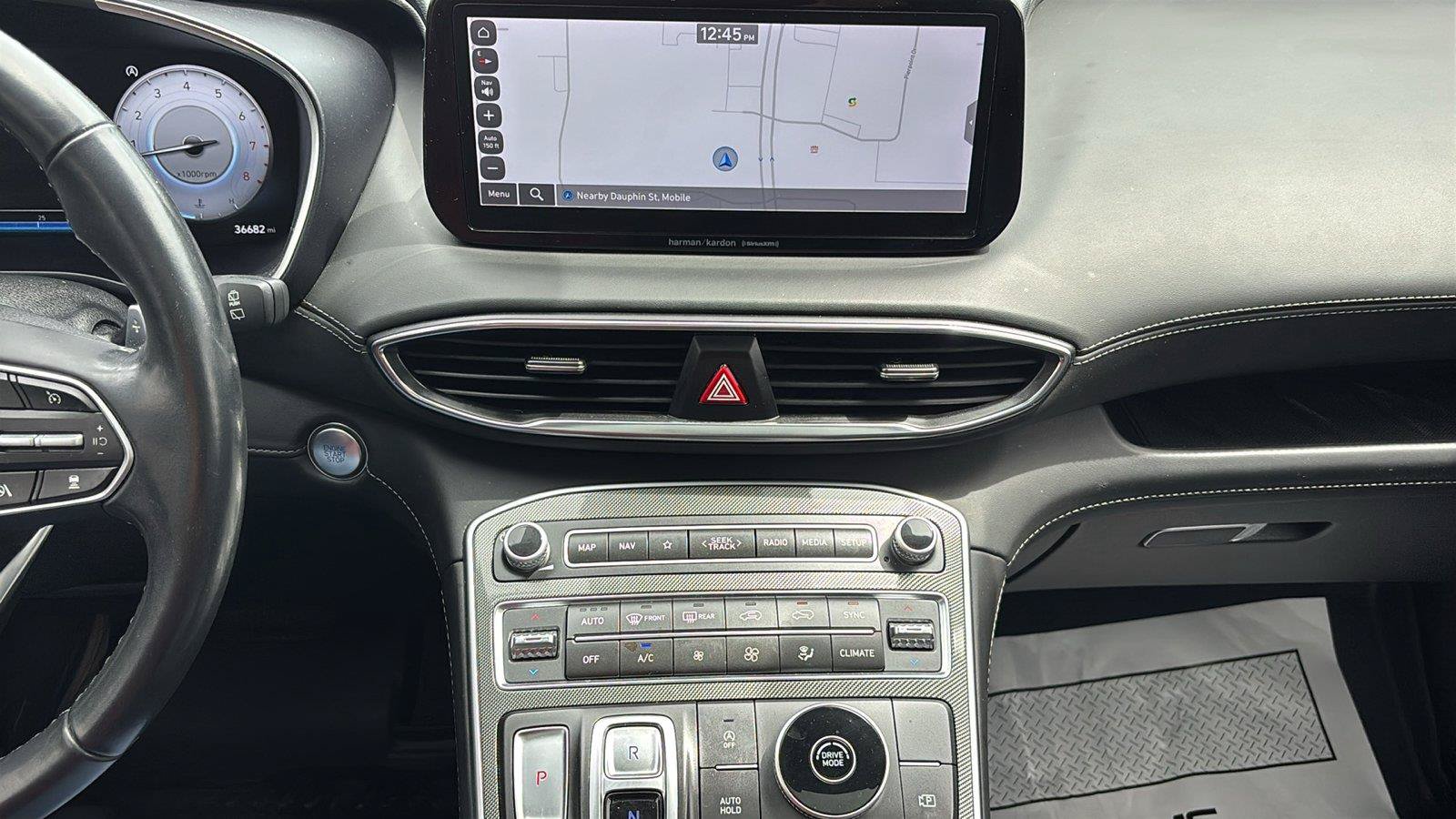 Used 2023 Hyundai Santa Fe SEL w/ Premium Package FWD image 34