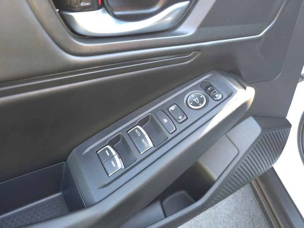 Used 2024 Honda Accord EX image 9