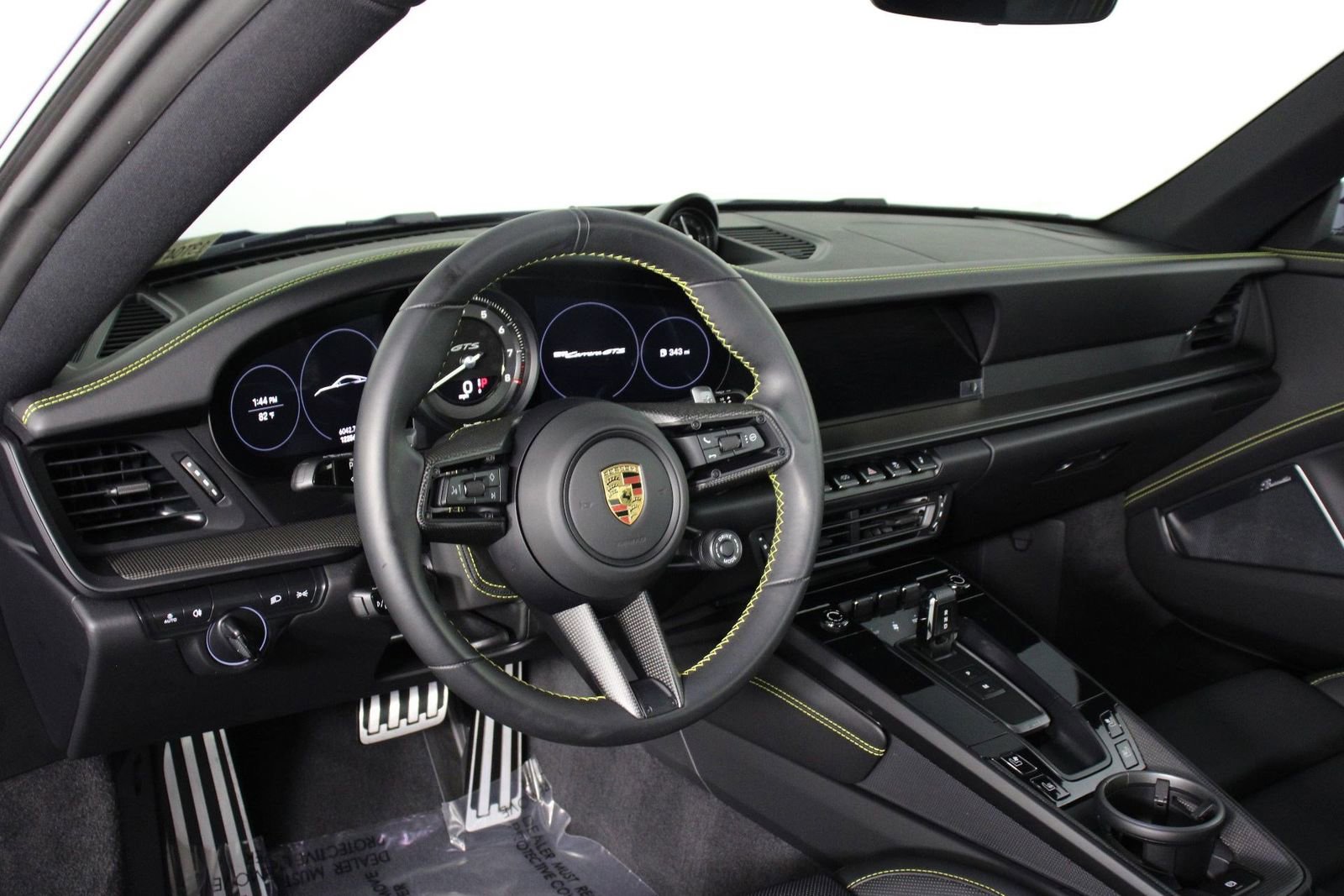 Certified 2022 Porsche 911 Carrera GTS image 4