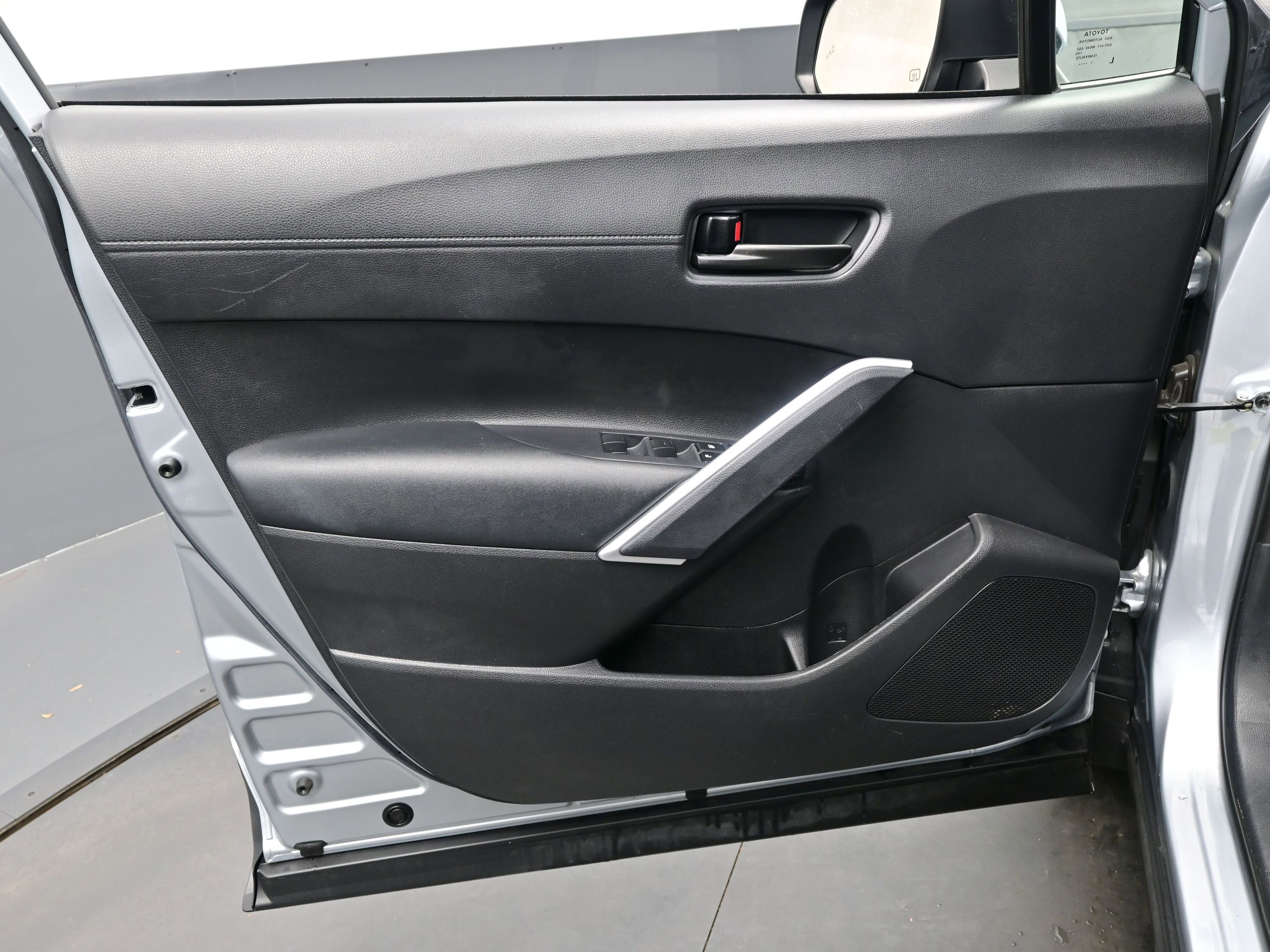 Used 2023 Toyota Corolla Cross S image 10