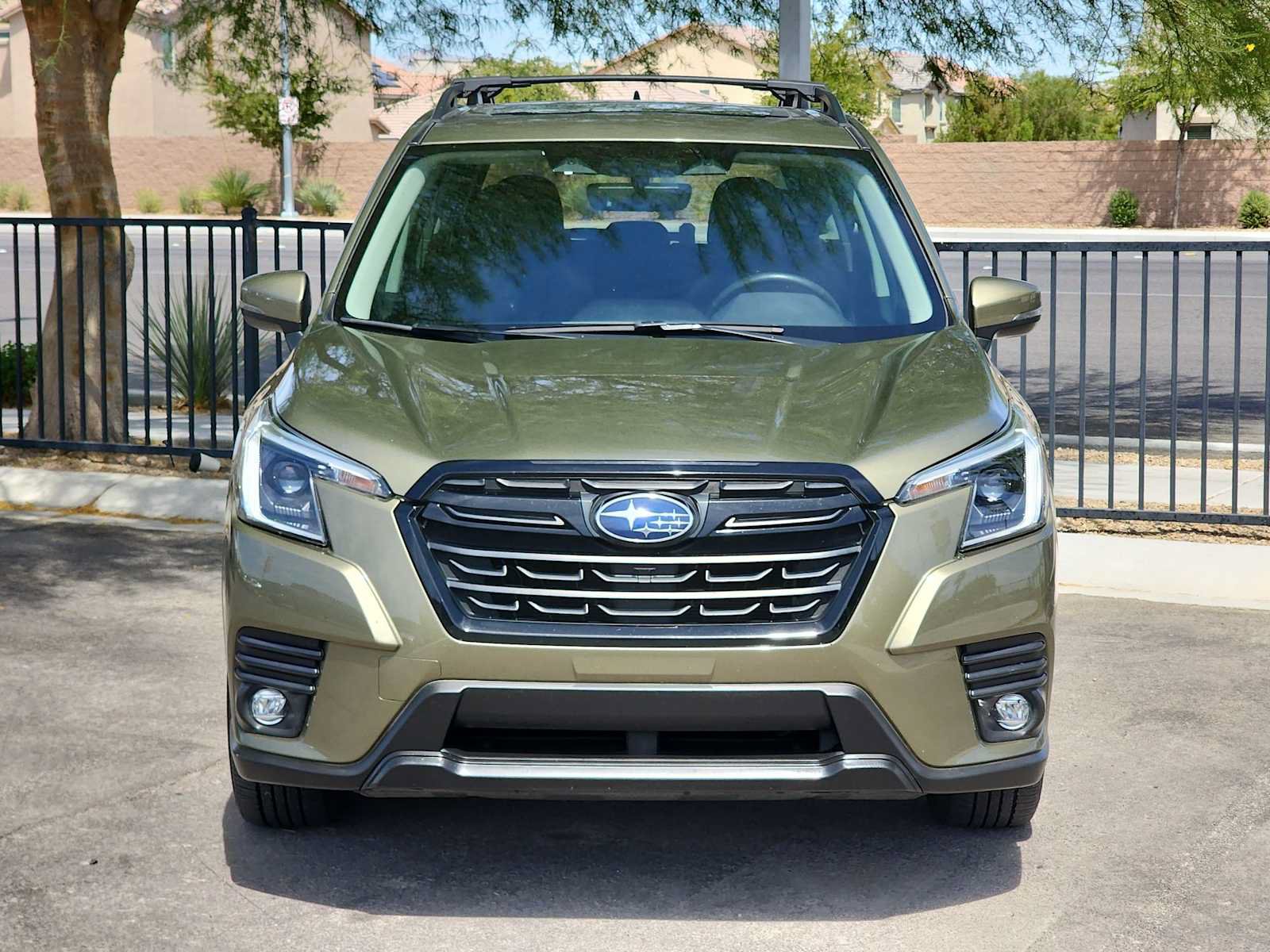 Used 2024 Subaru Forester Limited w/ Pop Package 2 AWD/4WD image 3