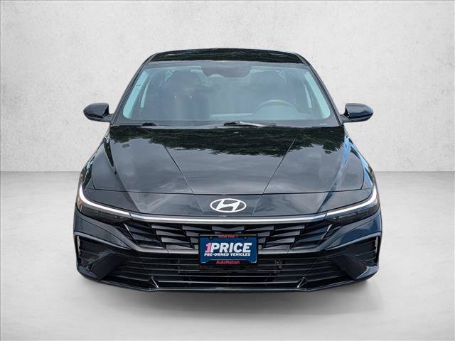 Used 2024 Hyundai Elantra Blue FWD video 2